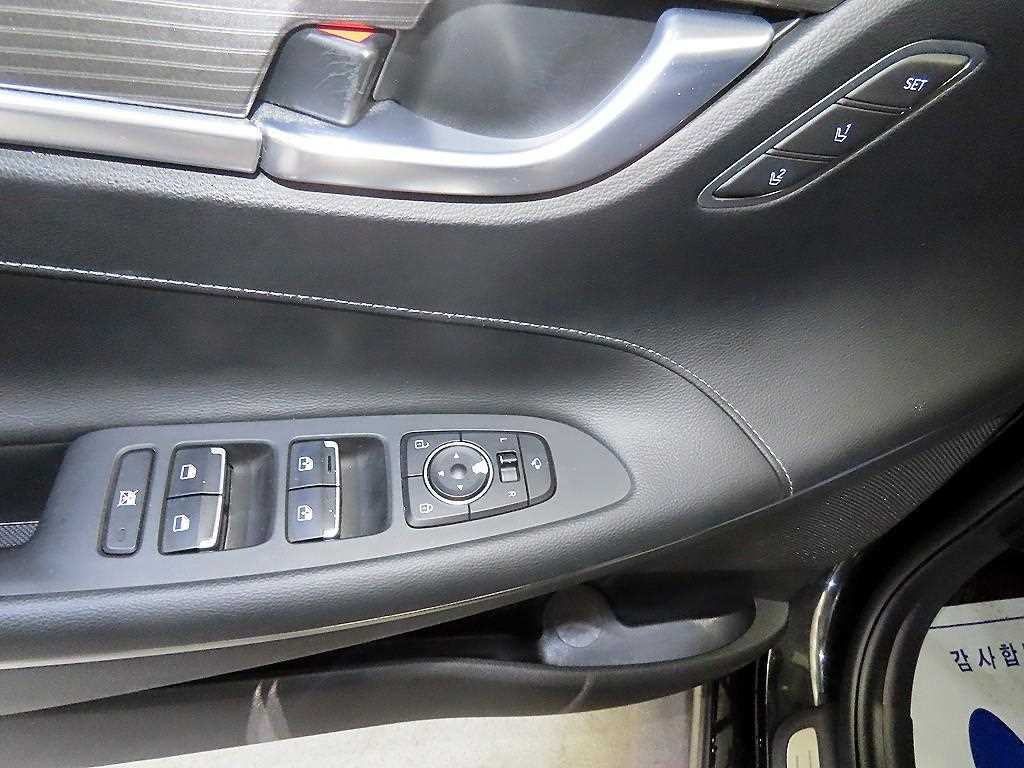 HYUNDAI Grandeur 2017 Negro - Importación desde Corea - HF Imports Iquique - Foto 13
