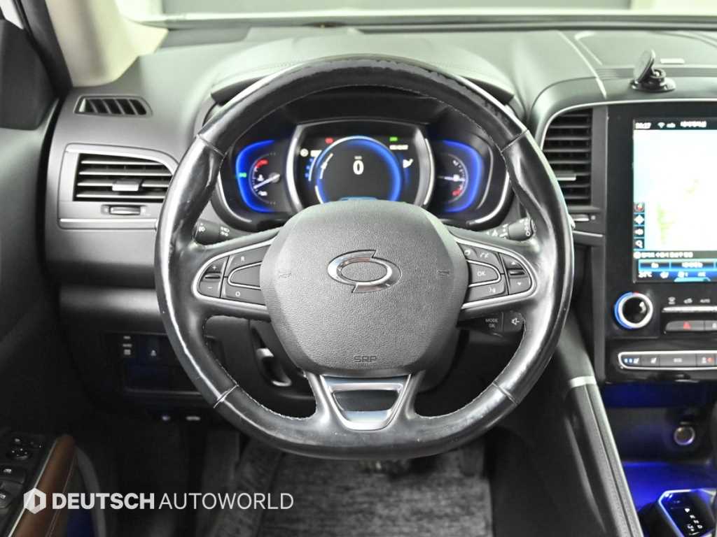SAMSUNG QM6 2017 Blanco - Importación desde Corea - HF Imports Iquique - Foto 13