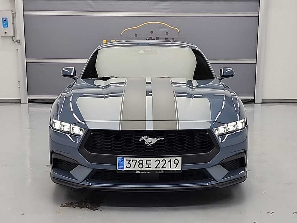 Ford Mustang - Vista 2