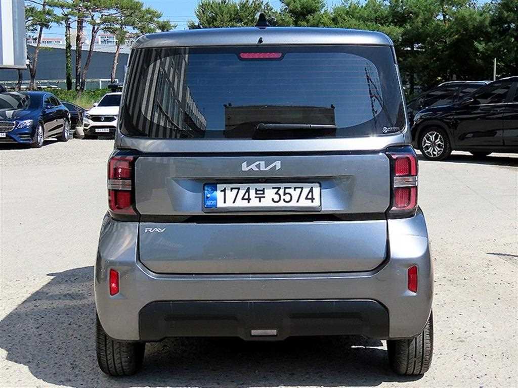 KIA Ray - Vista 4