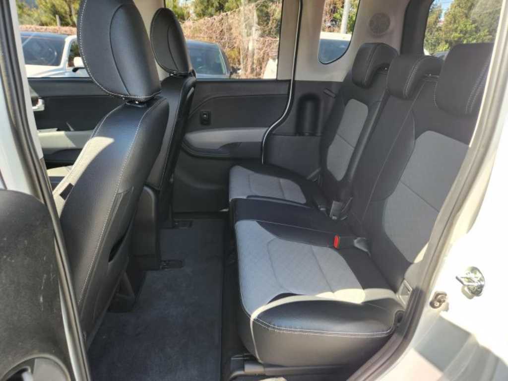 KIA Ray - Vista 9