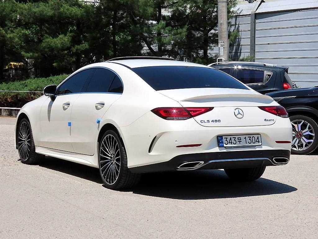 Mercedes Benz CLS Class - Vista 3