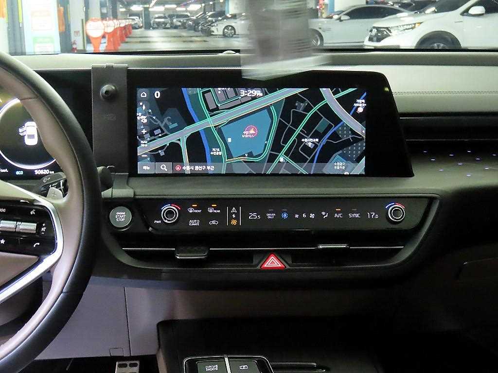 KIA K8 - Vista 11