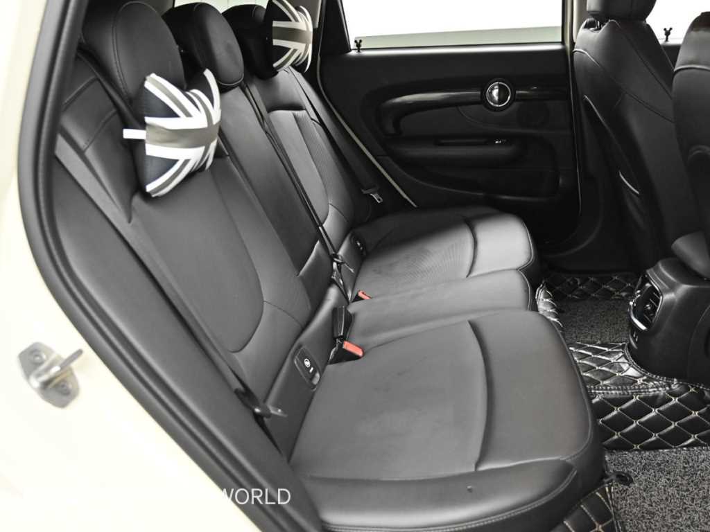Mini Clubman - Vista 12