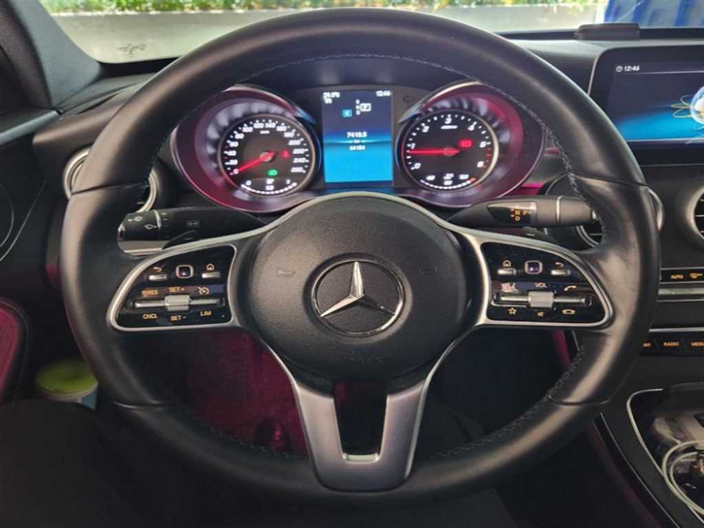 Mercedes Benz C Class - Vista 5