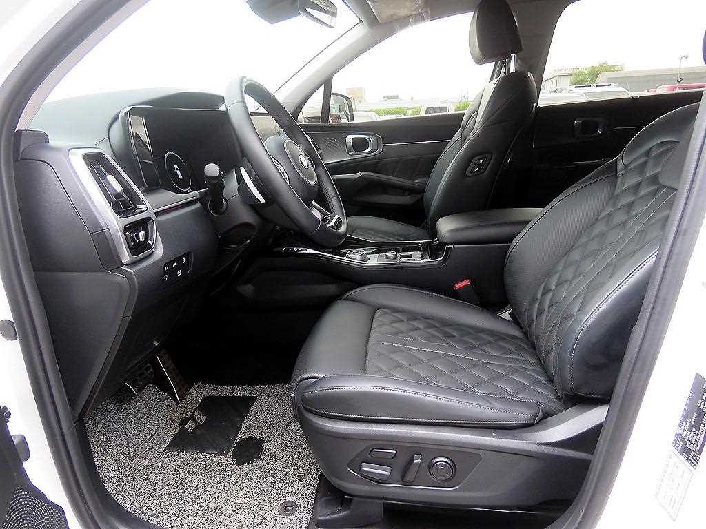 KIA Sorento - Vista 7