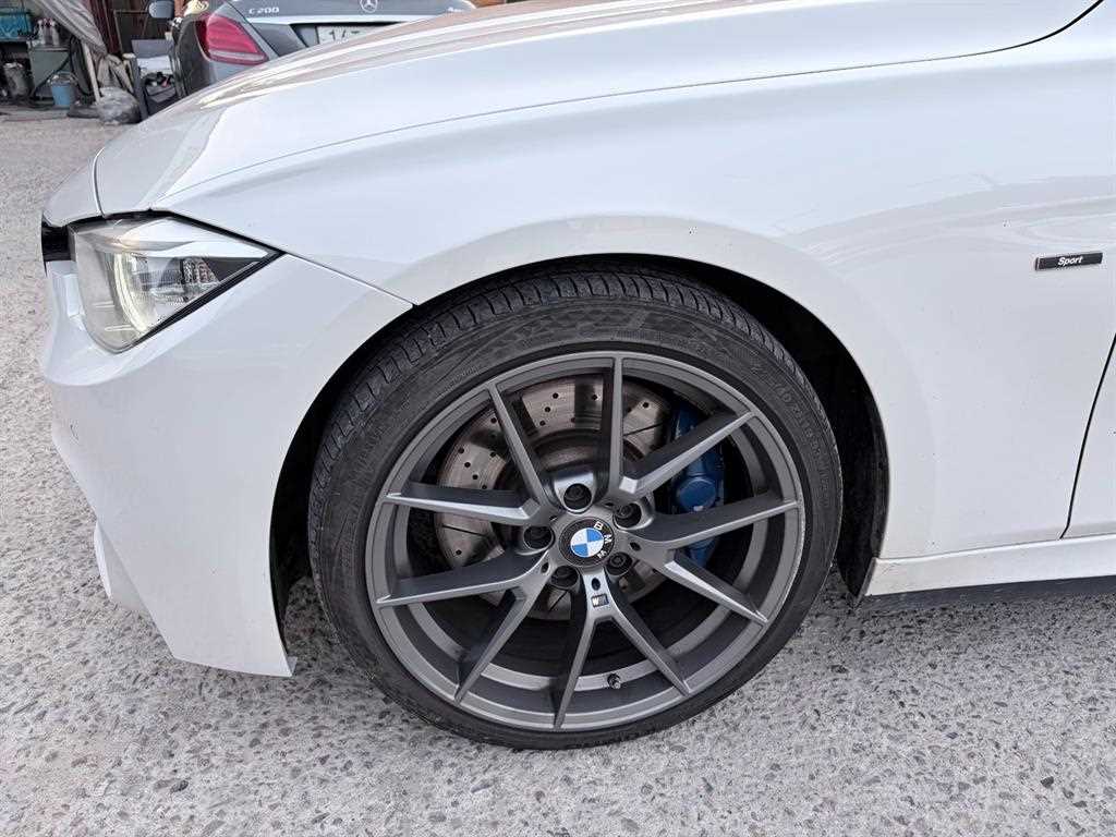 BMW 3 series - Vista 5