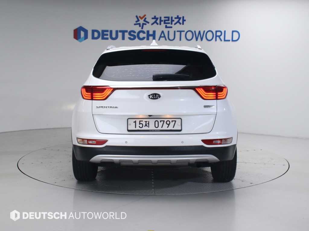 KIA Sportage - Vista 4