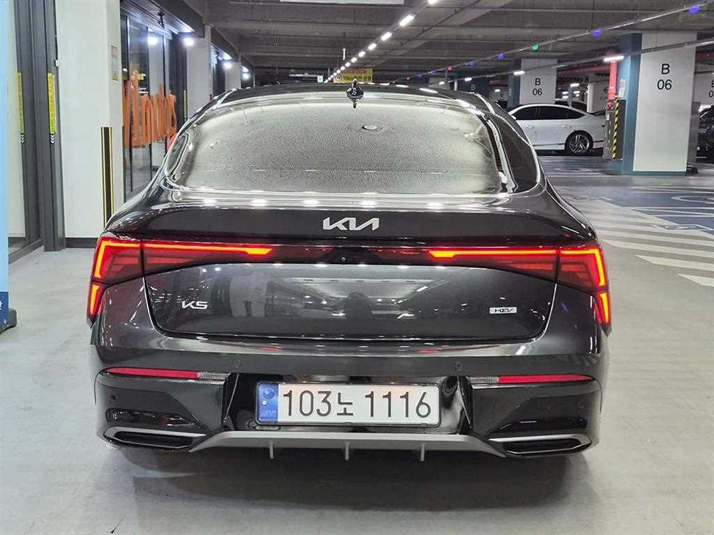 KIA K5 - Vista 5