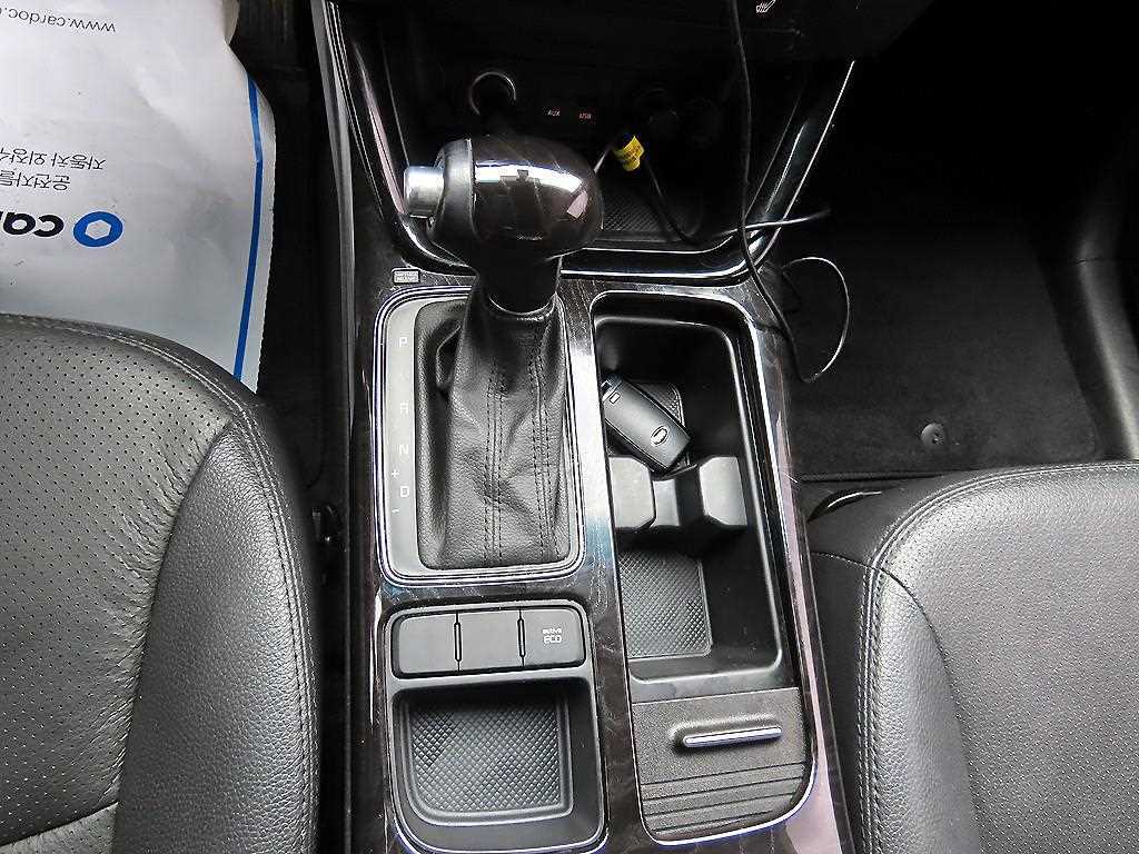 KIA Sorento - Vista 10