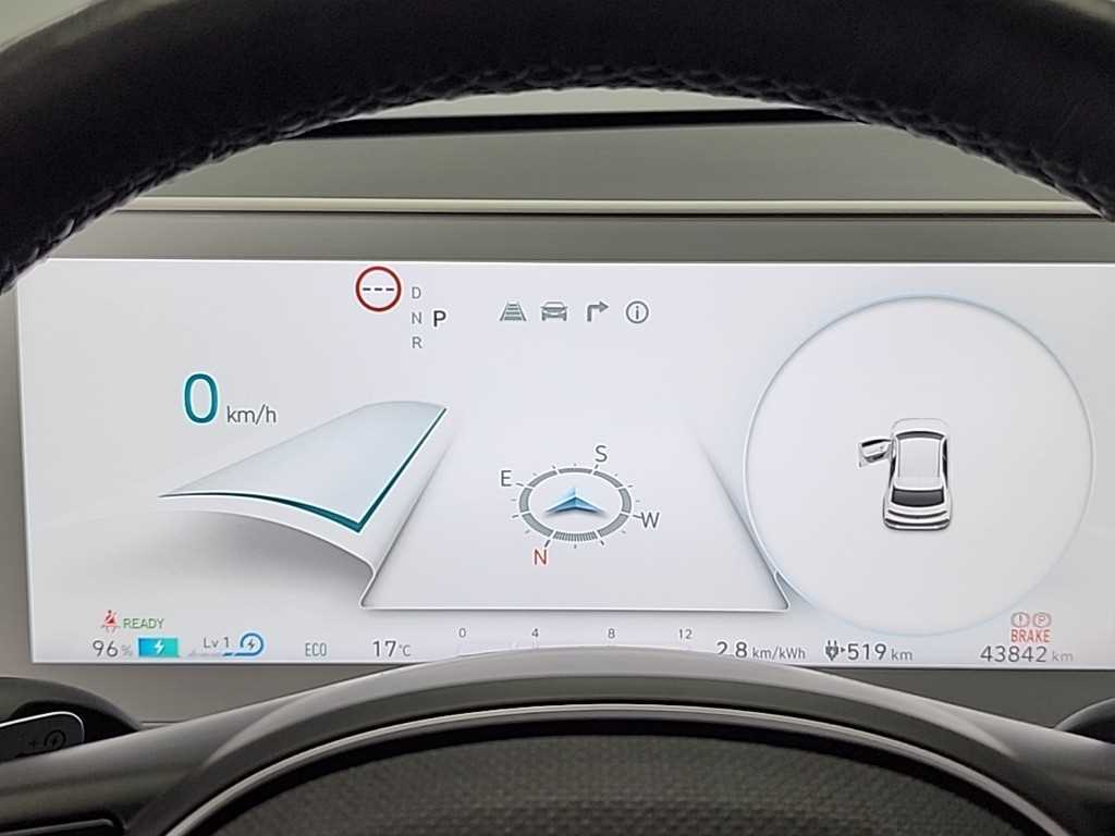 HYUNDAI Ioniq 5 - Vista 6