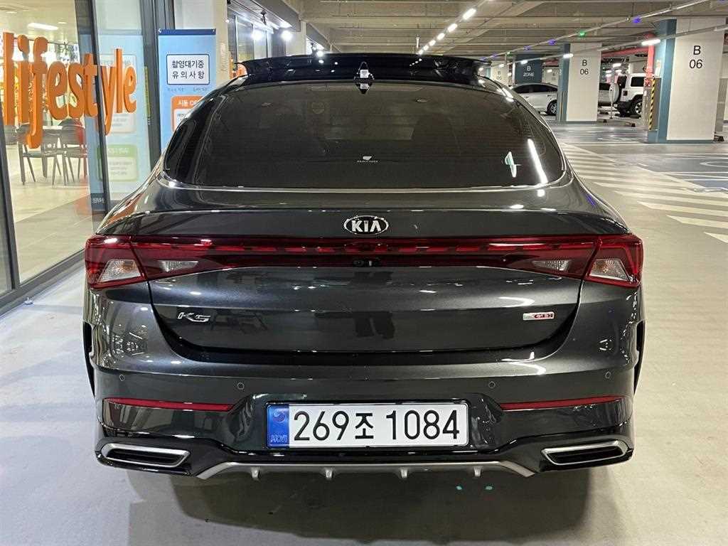 KIA K5 - Vista 5