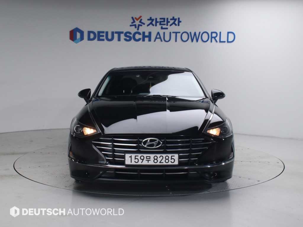 HYUNDAI Sonata - Vista 3