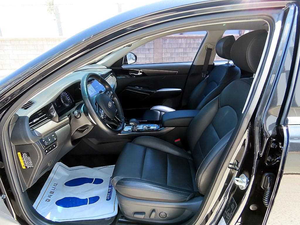KIA K7 - Vista 5
