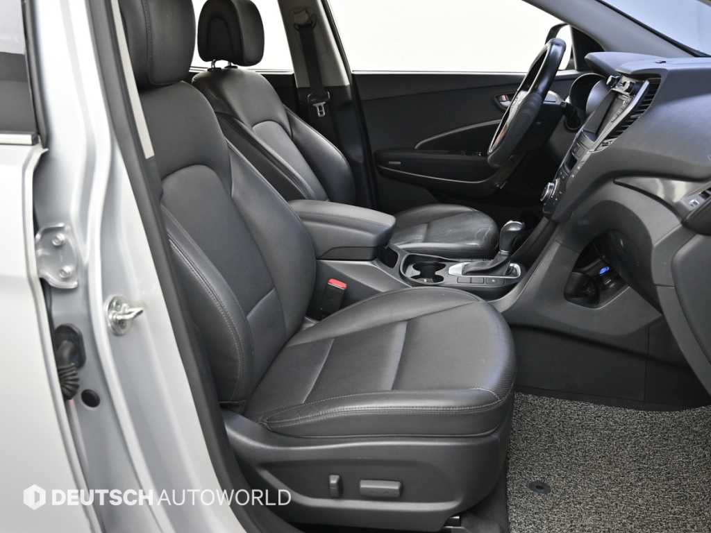 HYUNDAI Santa Fe - Vista 10