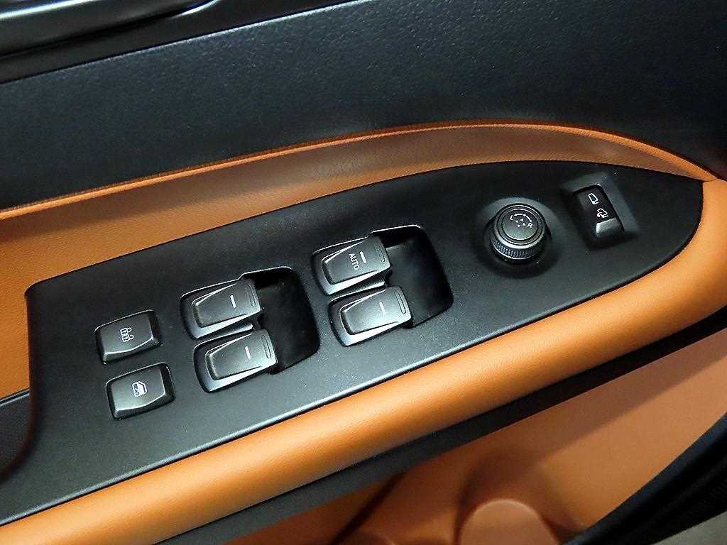 Ssangyong Rexton 2022 Gris - Importación desde Corea - HF Imports Iquique - Foto 14