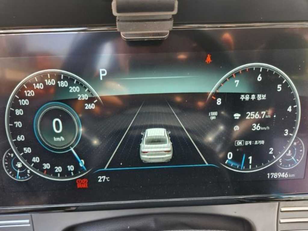 HYUNDAI Grandeur - Vista 6