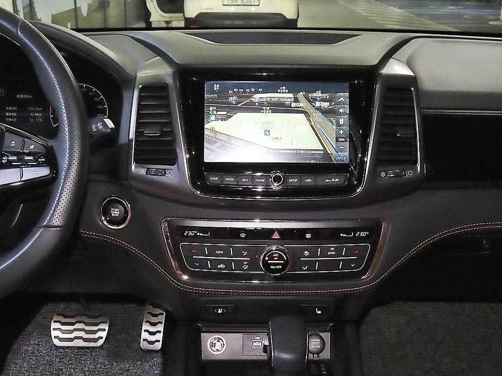 Ssangyong Rexton - Vista 11