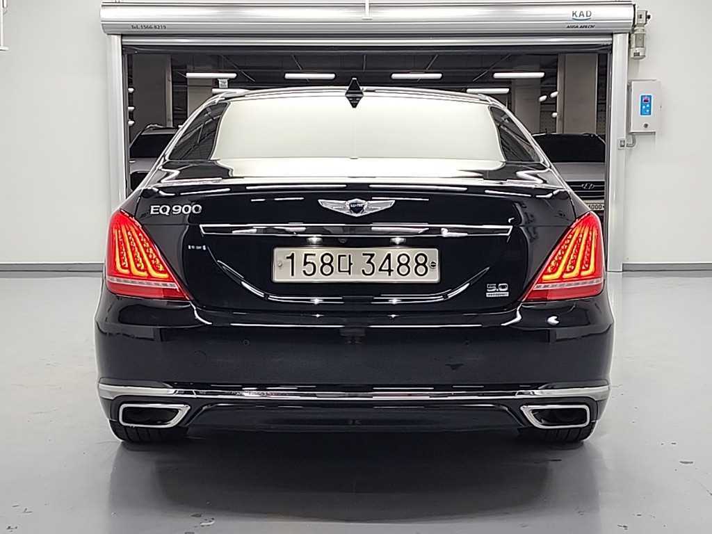 Genesis EQ900 - Vista 3