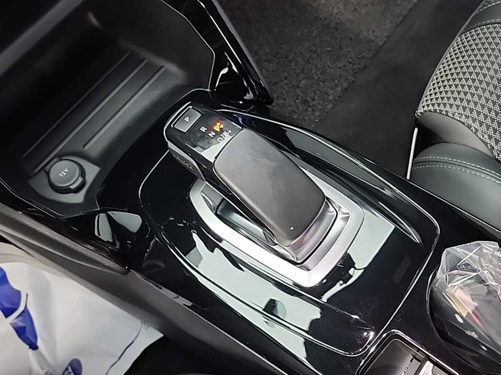 Peugeot 2008 - Vista 9