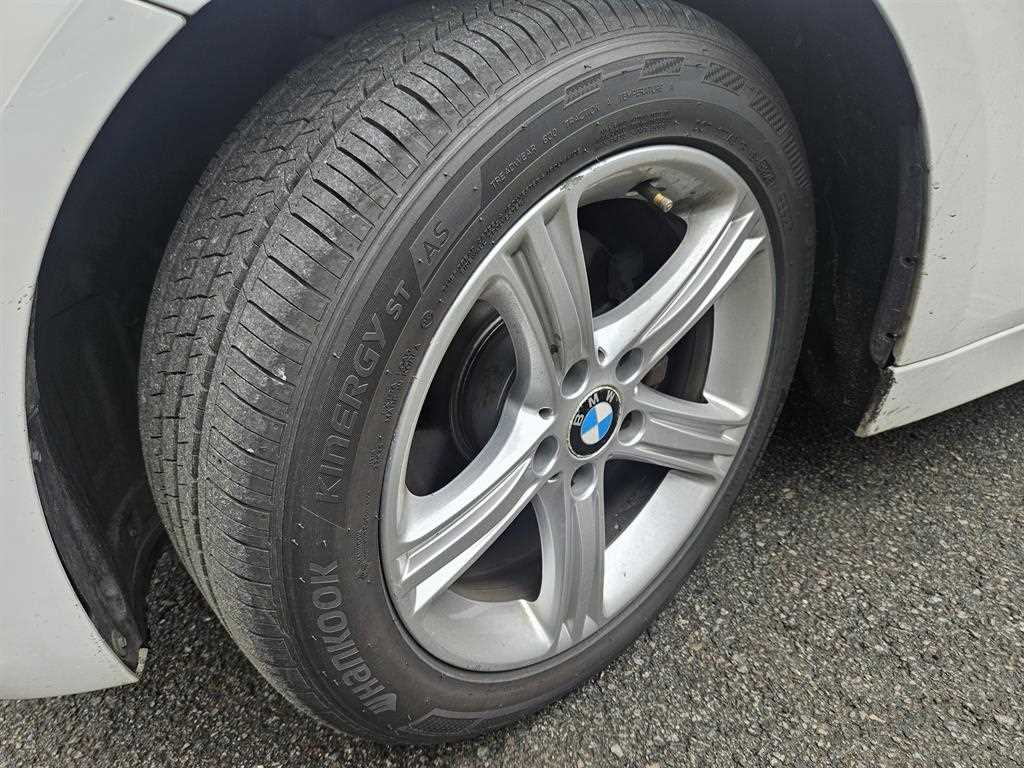 BMW 3 series - Vista 8
