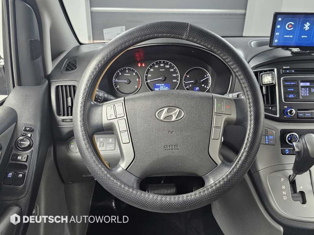 HYUNDAI Starex 2016 Plateado - Importación desde Corea - HF Imports Iquique - Foto 14