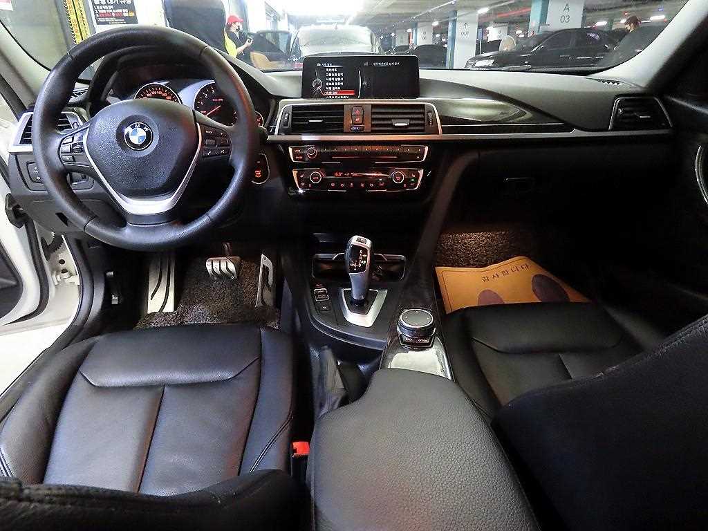 BMW 3 series - Vista 10