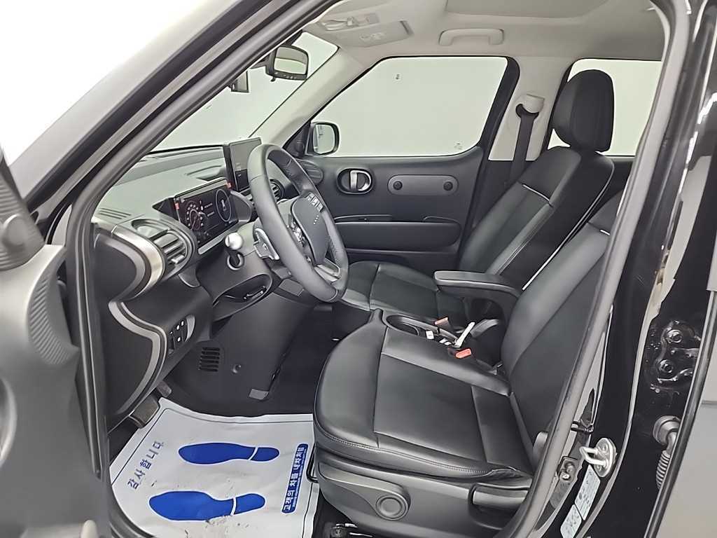 HYUNDAI Casper - Vista 11