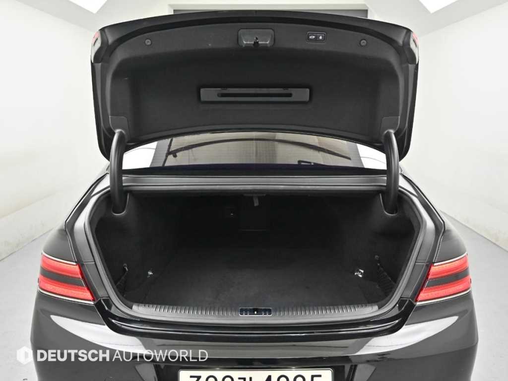 Genesis G90 2019 Negro - Importación desde Corea - HF Imports Iquique - Foto 19