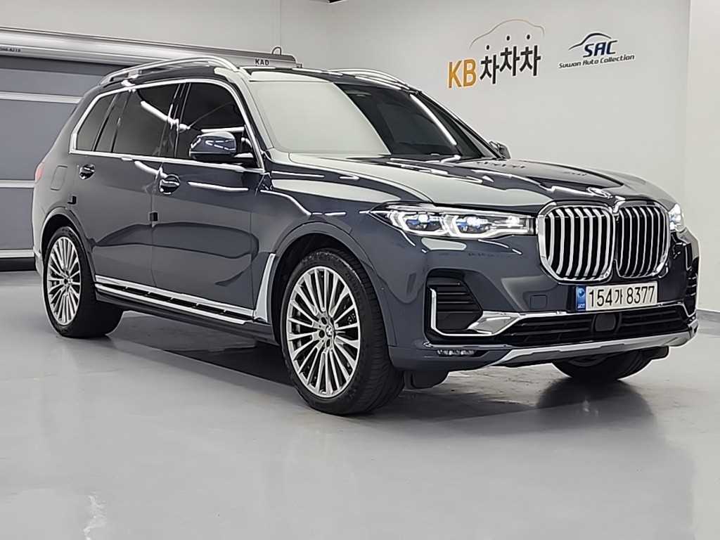 BMW X7 - Vista 3