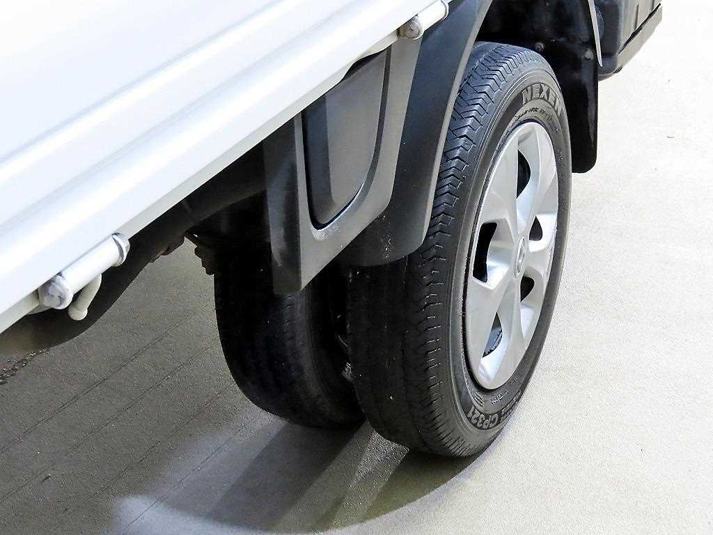 Small Truck Cargo (small) 2023 Blanco - Importación desde Corea - HF Imports Iquique - Foto 17