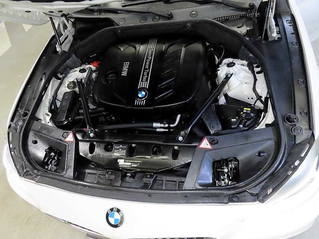 BMW Gran Turismo 2016 Blanco - Importación desde Corea - HF Imports Iquique - Foto 19