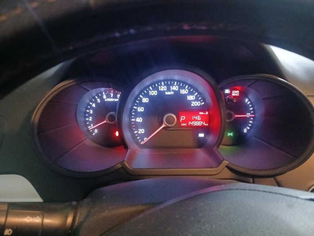 KIA Morning - Vista 4