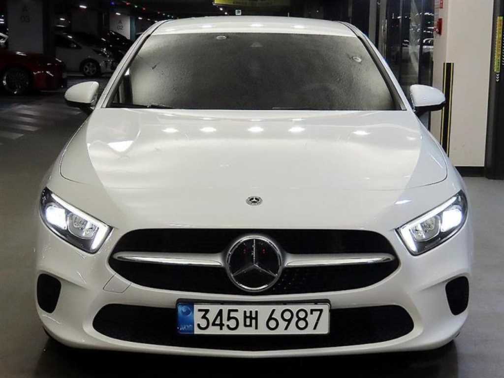 Mercedes Benz A Class - Vista 2