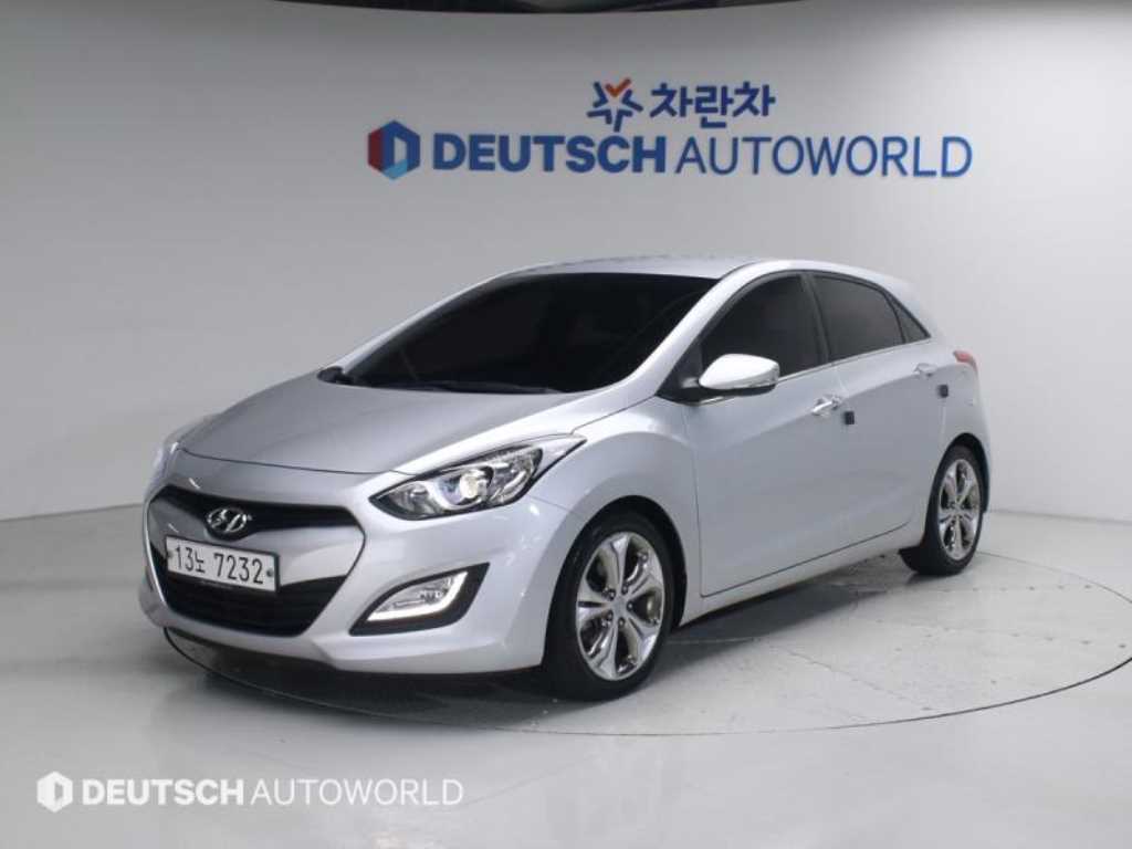 HYUNDAI i30 - Vista 2