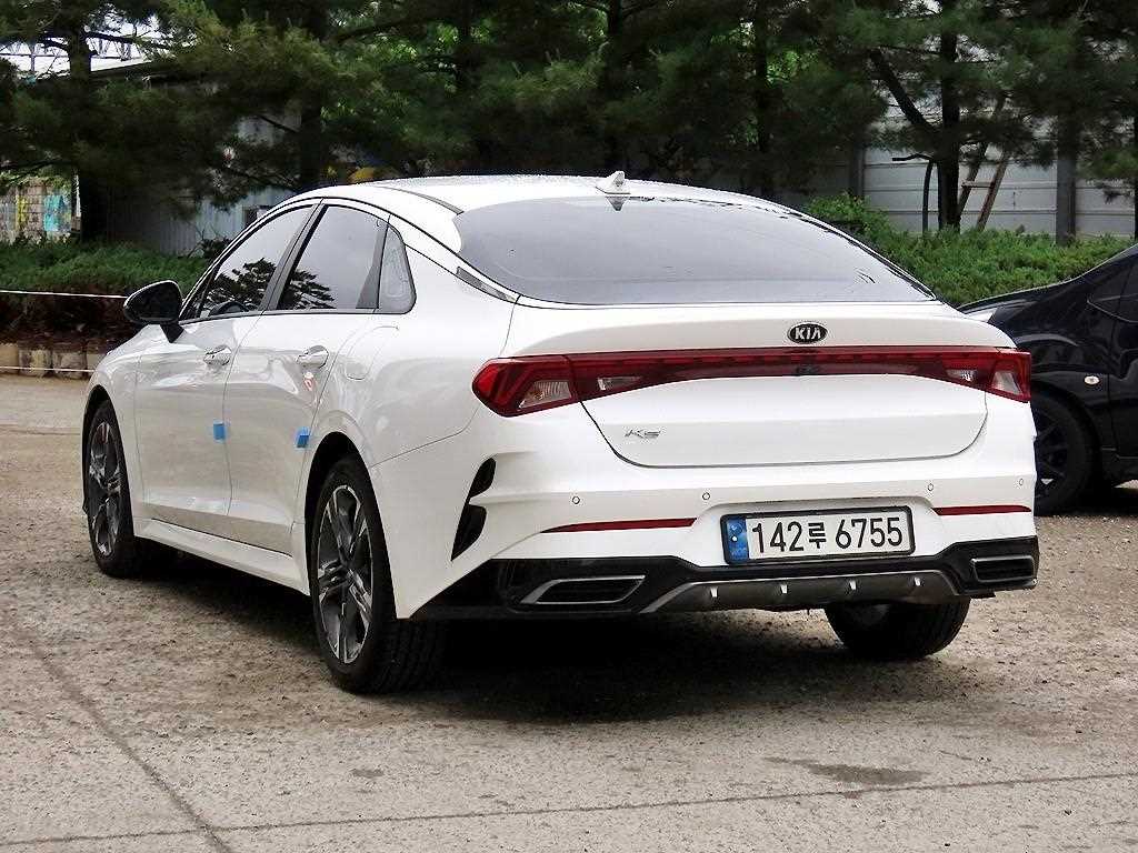 KIA K5 - Vista 3