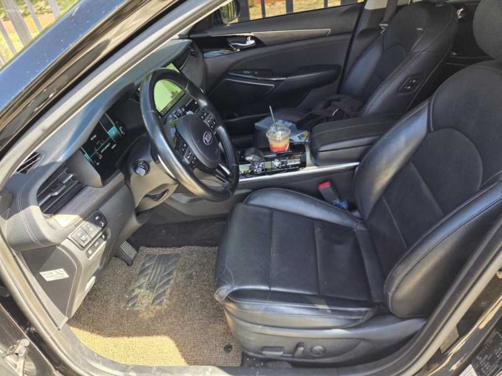 KIA K7 - Vista 9