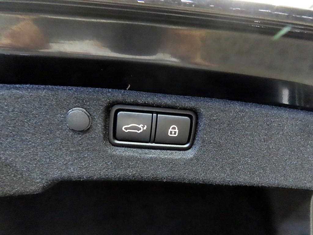 KIA K7 2017 Negro - Importación desde Corea - HF Imports Iquique - Foto 17