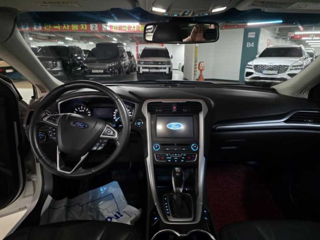 Ford Mondeo - Vista 8