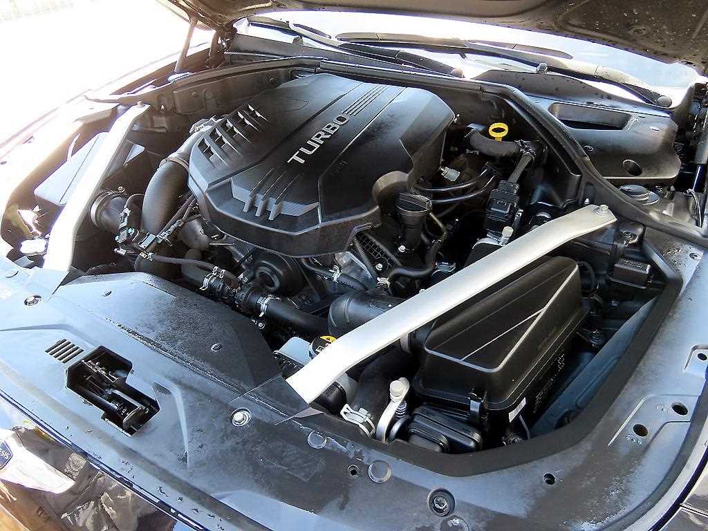 Genesis G70 2018 Negro - Importación desde Corea - HF Imports Iquique - Foto 19