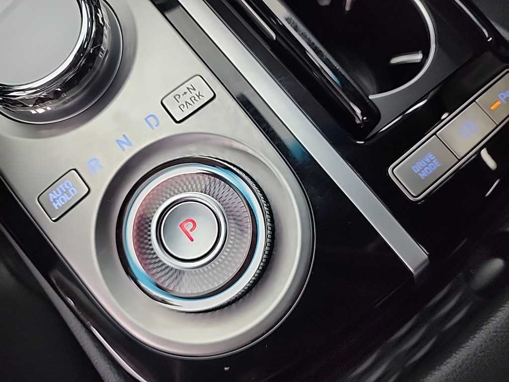 Genesis G80 - Vista 8