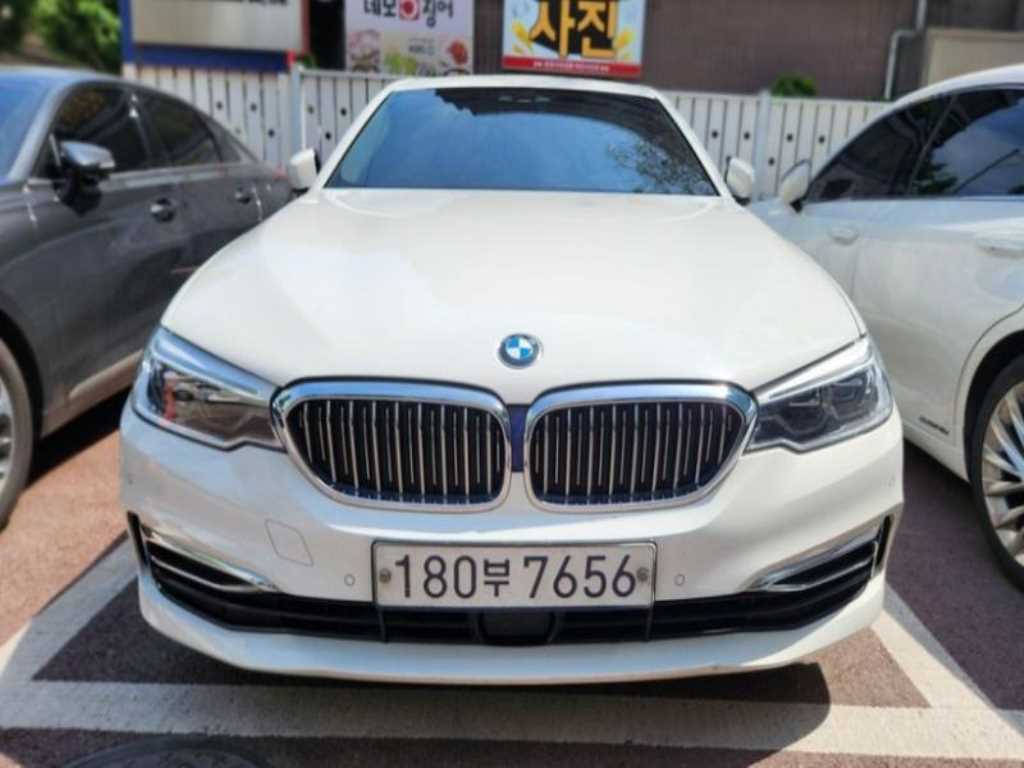 BMW 5 Series 2019 Blanco - Importación desde Corea - HF Imports Iquique - Foto 1