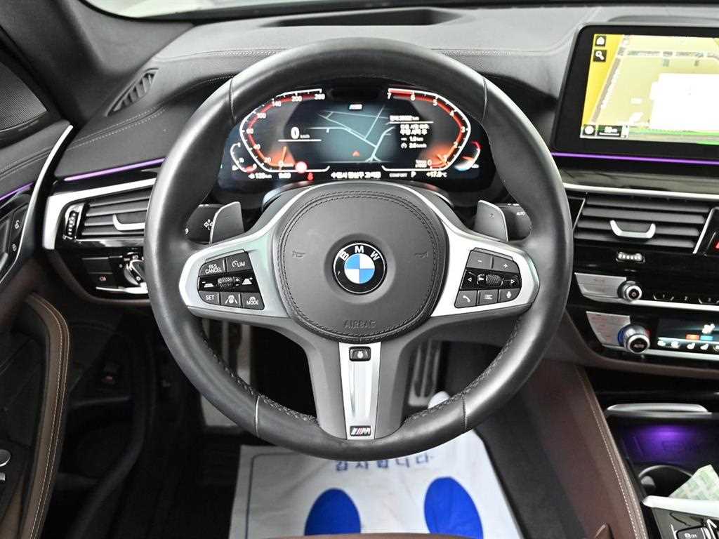 BMW 5 Series - Vista 11