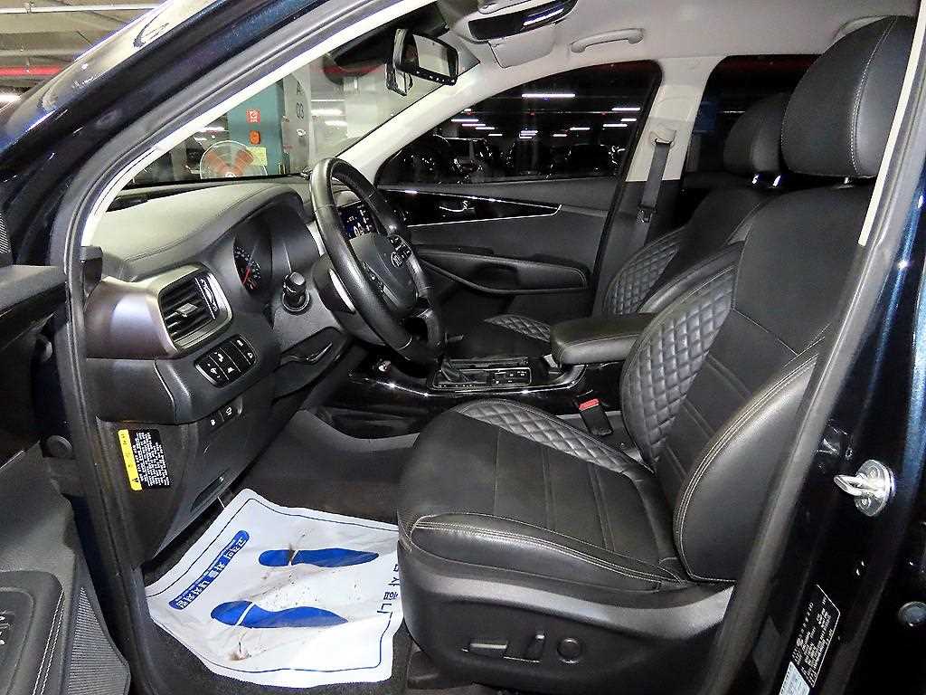 KIA Sorento - Vista 6