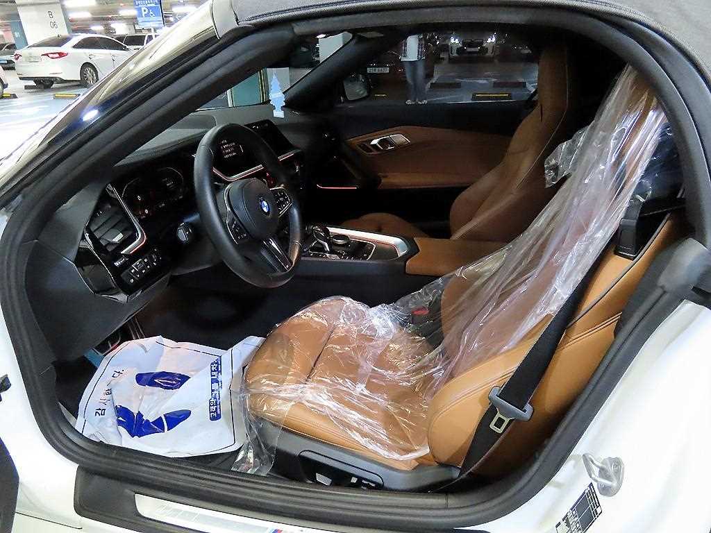 BMW Z4 - Vista 11