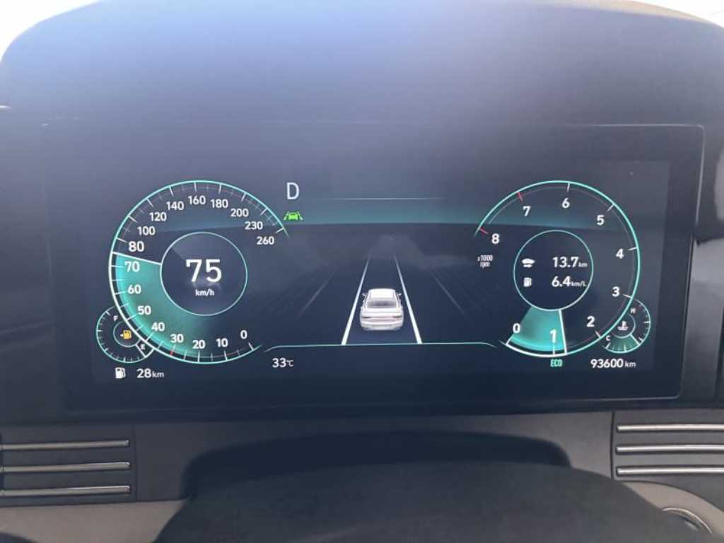 HYUNDAI Grandeur - Vista 3
