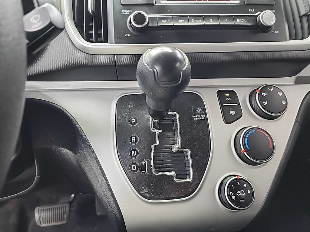 KIA Ray - Vista 8