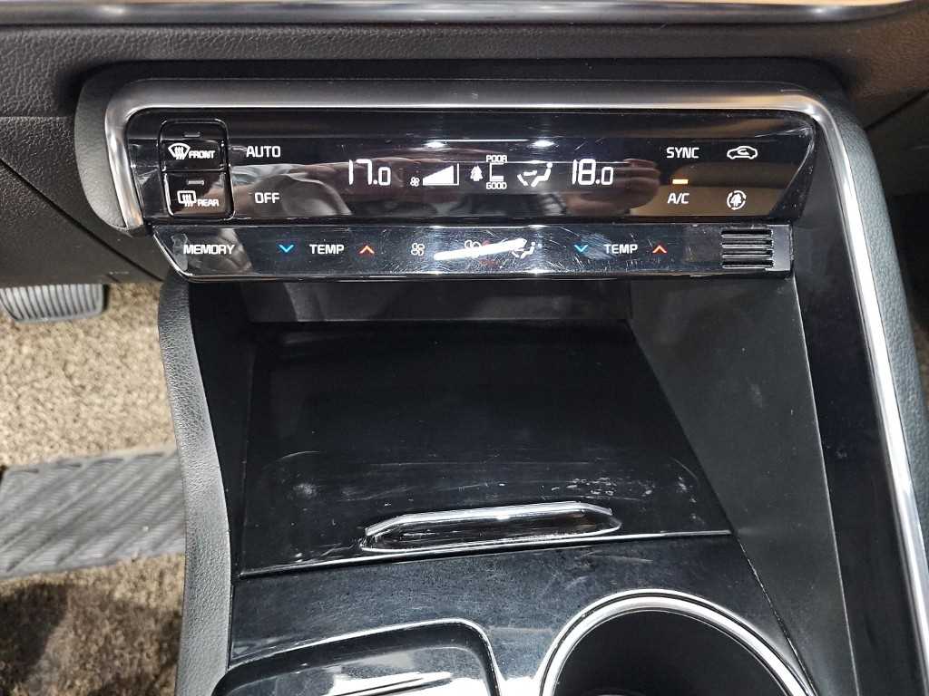 KIA K5 - Vista 10