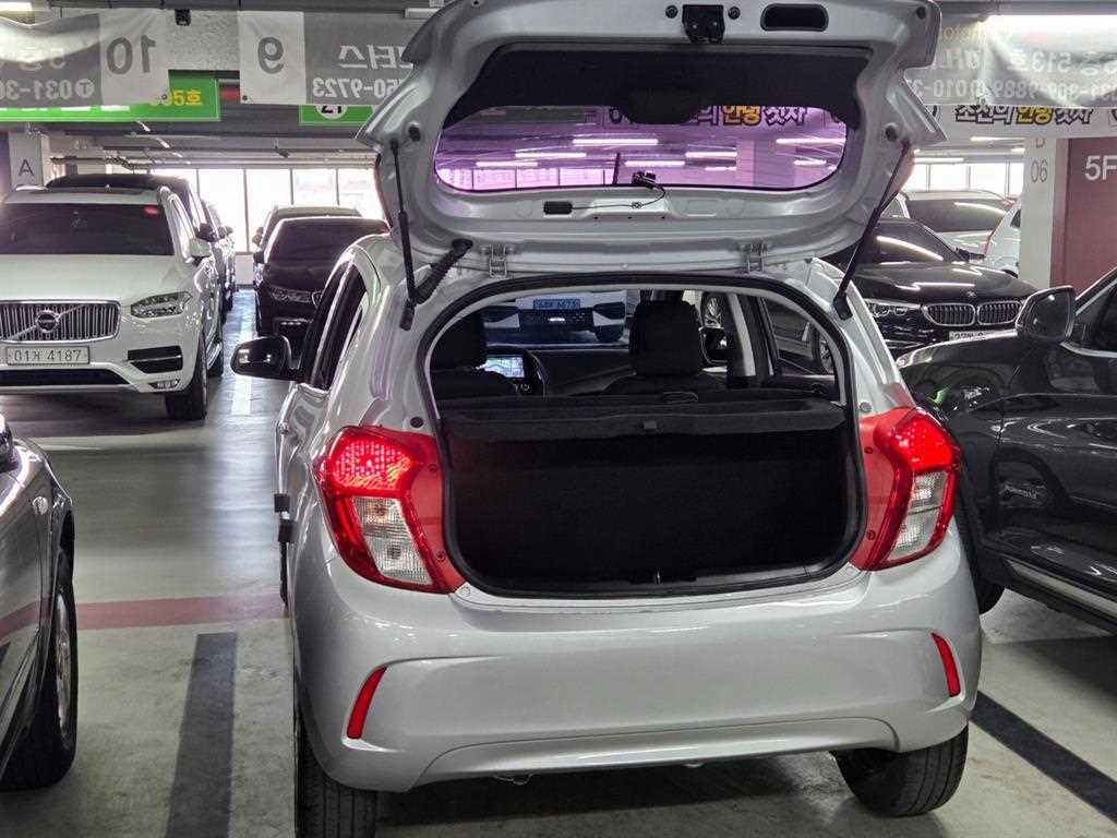 Chevrolet Spark 2019 Plateado - Importación desde Corea - HF Imports Iquique - Foto 17