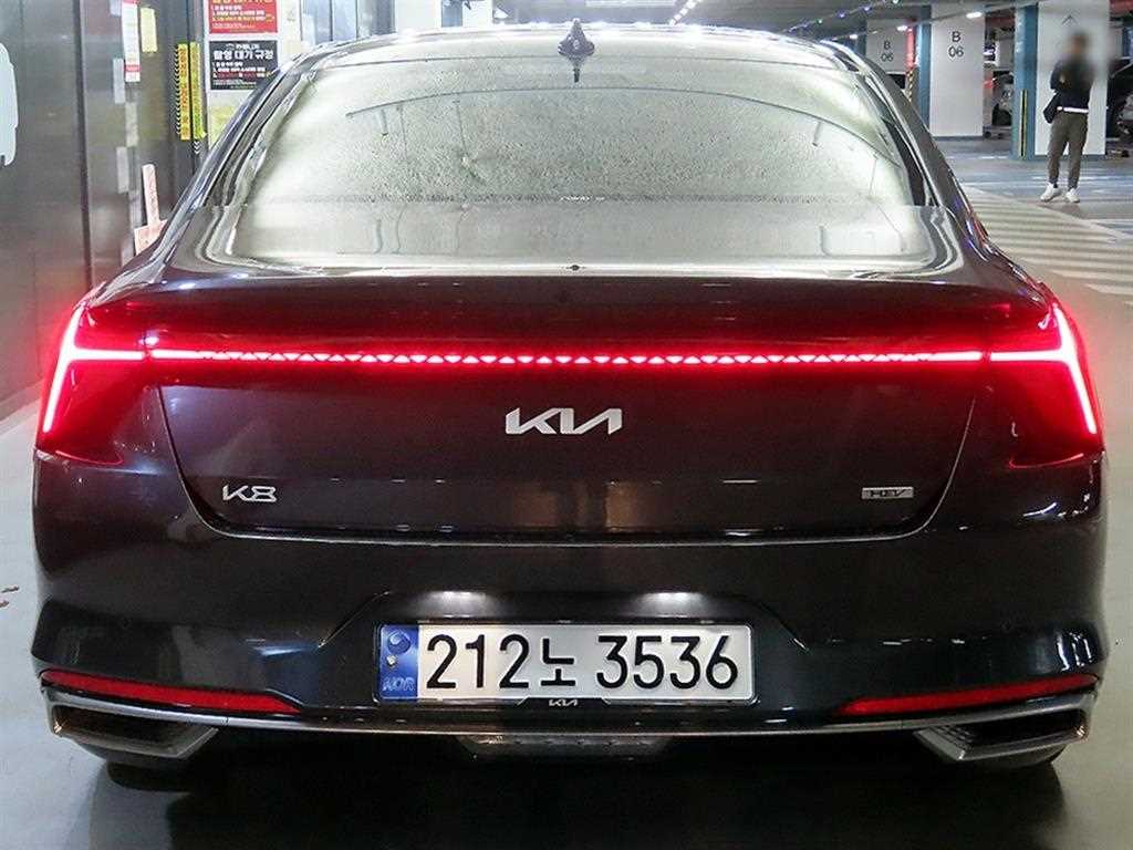 KIA K8 - Vista 2
